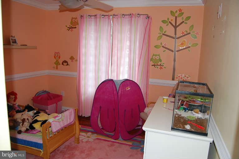 128 South River Clubhouse Road Edgewater, MD 21037 - Photo 18 of 30 Bedroom