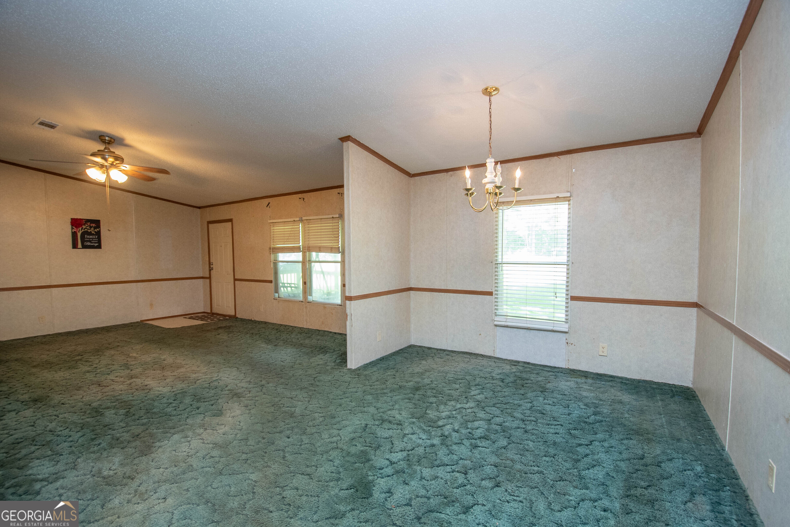 345 Robert Taylor Road LaGrange, GA 30240 - Photo 9 of 39