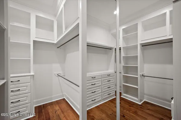 $921,300 | 404 Edgewood Drive, Madison, MS 39110