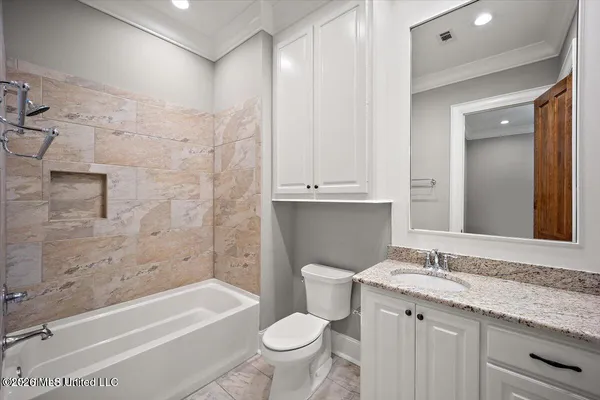 $921,300 | 404 Edgewood Drive, Madison, MS 39110