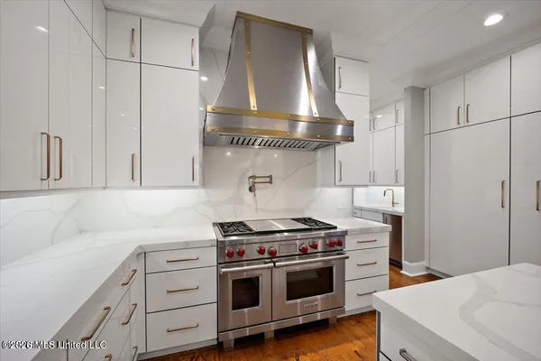 $921,300 | 404 Edgewood Drive, Madison, MS 39110