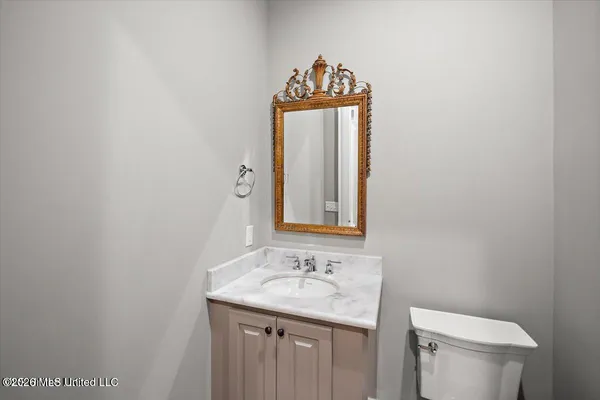 $921,300 | 404 Edgewood Drive, Madison, MS 39110