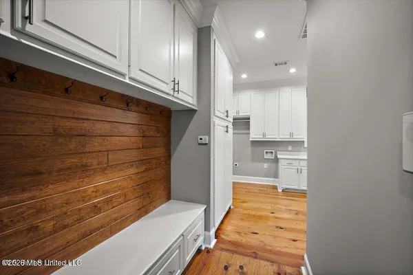 $921,300 | 404 Edgewood Drive, Madison, MS 39110