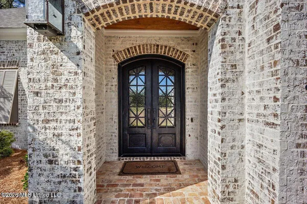 $921,300 | 404 Edgewood Drive, Madison, MS 39110