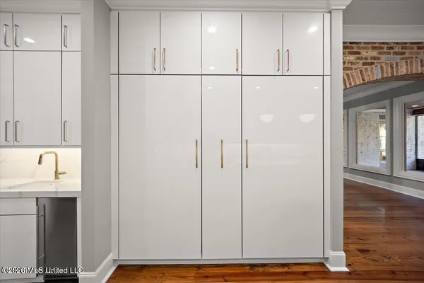 $921,300 | 404 Edgewood Drive, Madison, MS 39110