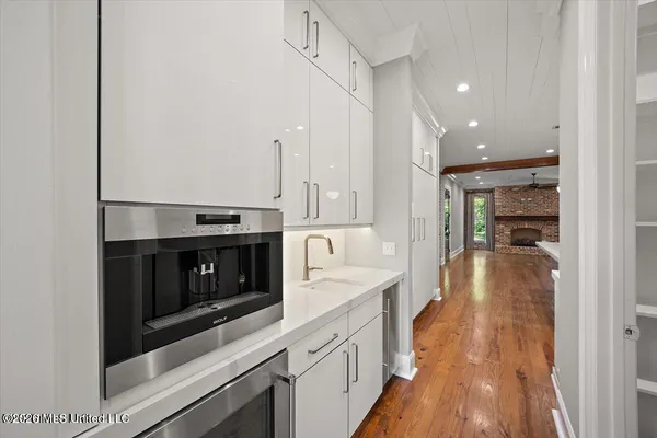 $921,300 | 404 Edgewood Drive, Madison, MS 39110