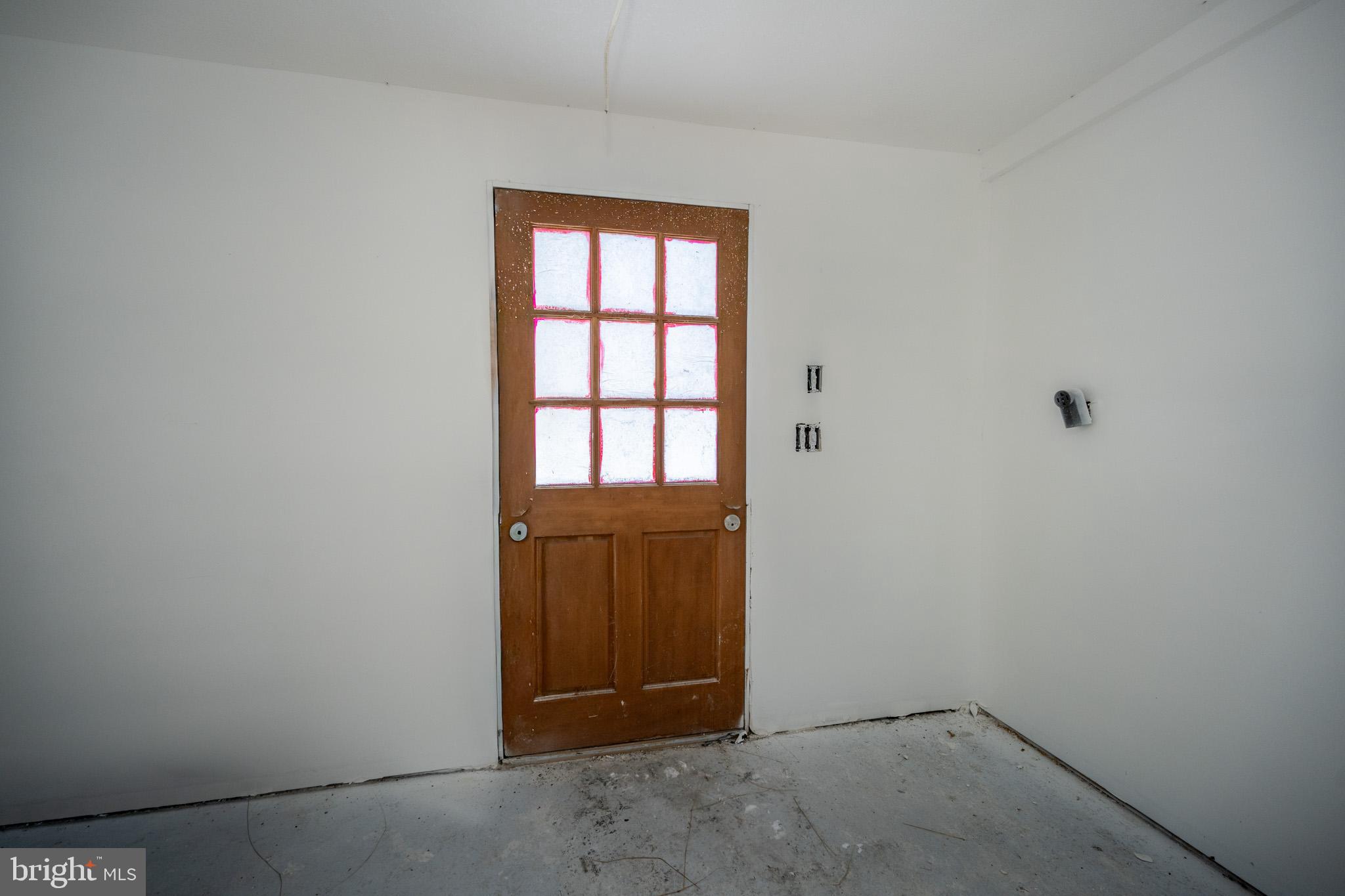 43 Sloan Tract Road Oakland, MD 21550 - Photo 12 of 47 Bright, blank canvas awaiting transformation.