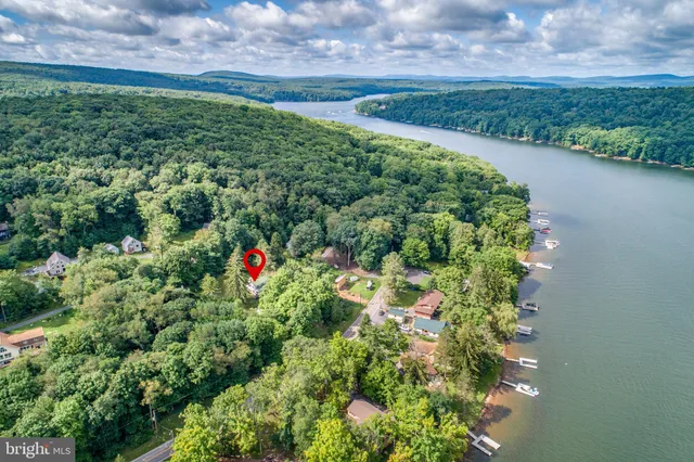 $324,900 | 43 Sloan Tract Road, Oakland, MD 21550