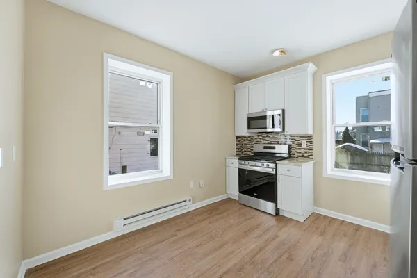 $2,100 | 83 Wilkinson Avenue, Unit 2, Jersey City, NJ 07305