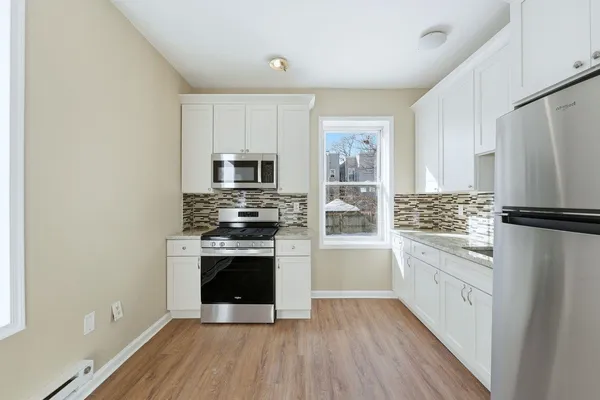 $2,100 | 83 Wilkinson Avenue, Unit 2, Jersey City, NJ 07305