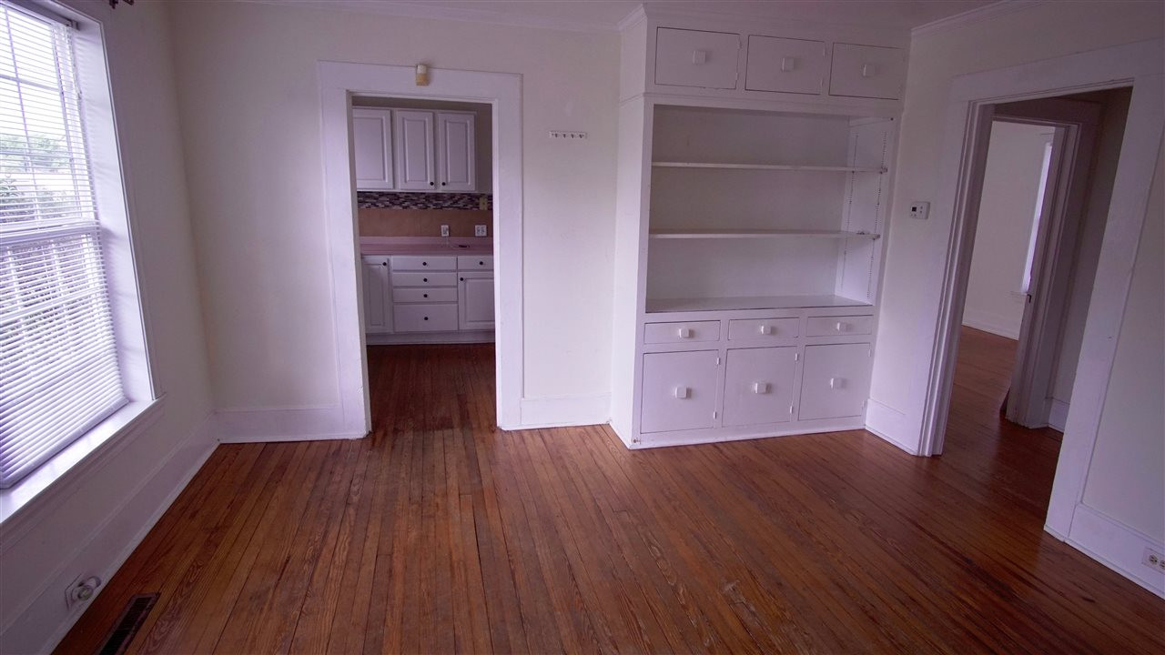 1512 Green Street Raleigh, NC 27603 - Photo 26 of 30 Photo 26