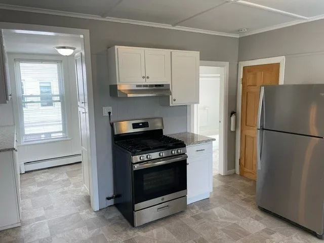 $2,100 | 348 River Street, Unit 2, Haverhill, MA 01832