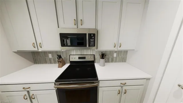 $359,990 | 3537 Spring Hope Court, Kernersville, NC 27284