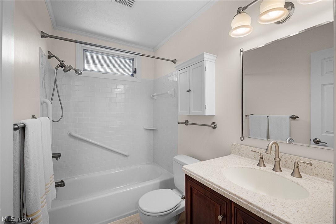10614 Jones Road Litchfield, OH 44253 - Photo 16 of 50