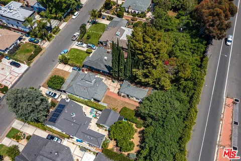 $875,000 | 15144 Morrison Street, Sherman Oaks, CA 91403