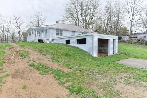 $265,000 | 1582 Bakertown Road, Buchanan, MI 49107