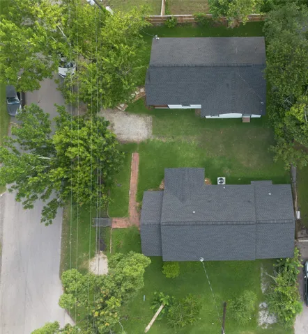 $350,000 | 134 East Bernard Street, Clute, TX 77531