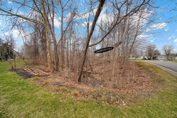$89,900 | 701 Missouri River Drive, Adrian, MI 49221