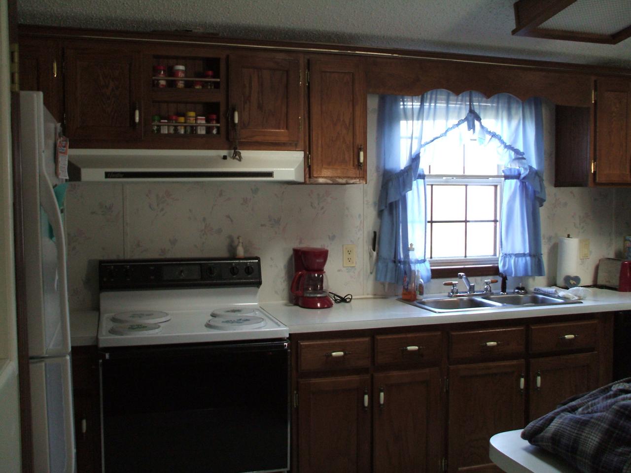 398 Wesley Road Daleville, VA 24083 - Photo 3 of 7 KITCHEN