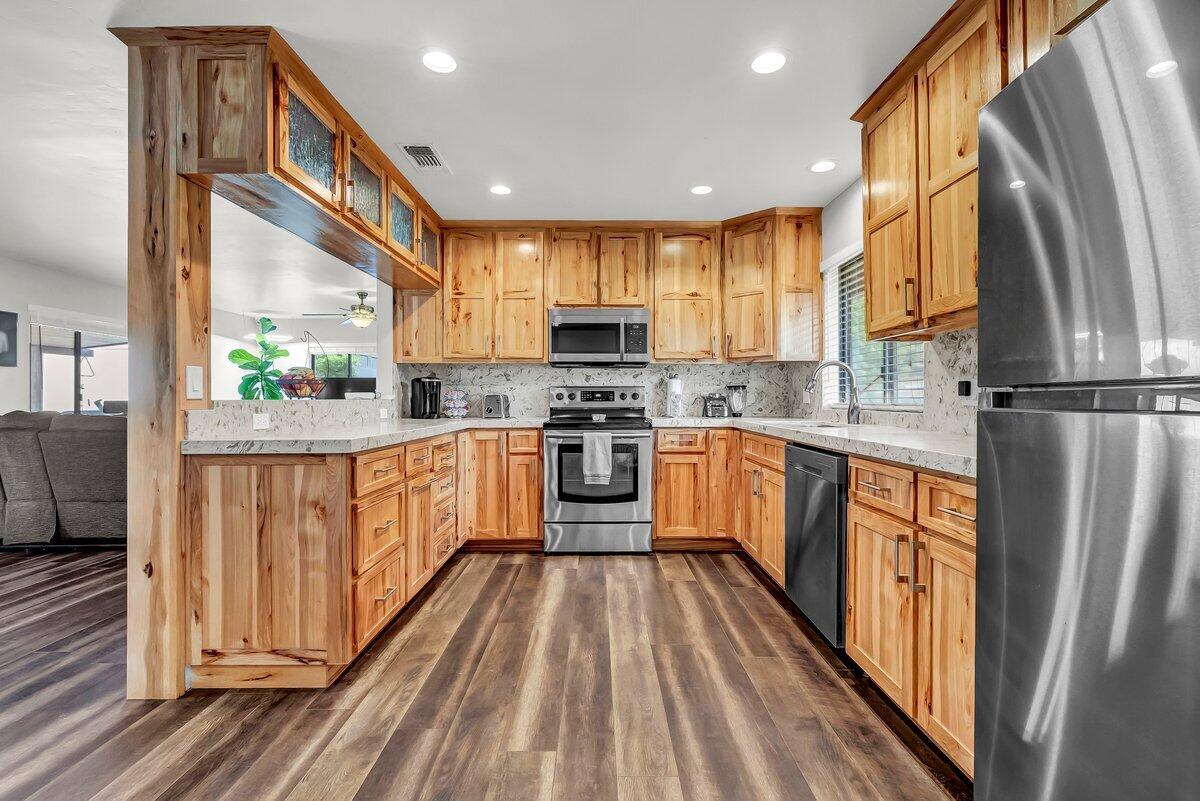 34719 Wilson Drive Springville, CA 93265 - Photo 17 of 34 18