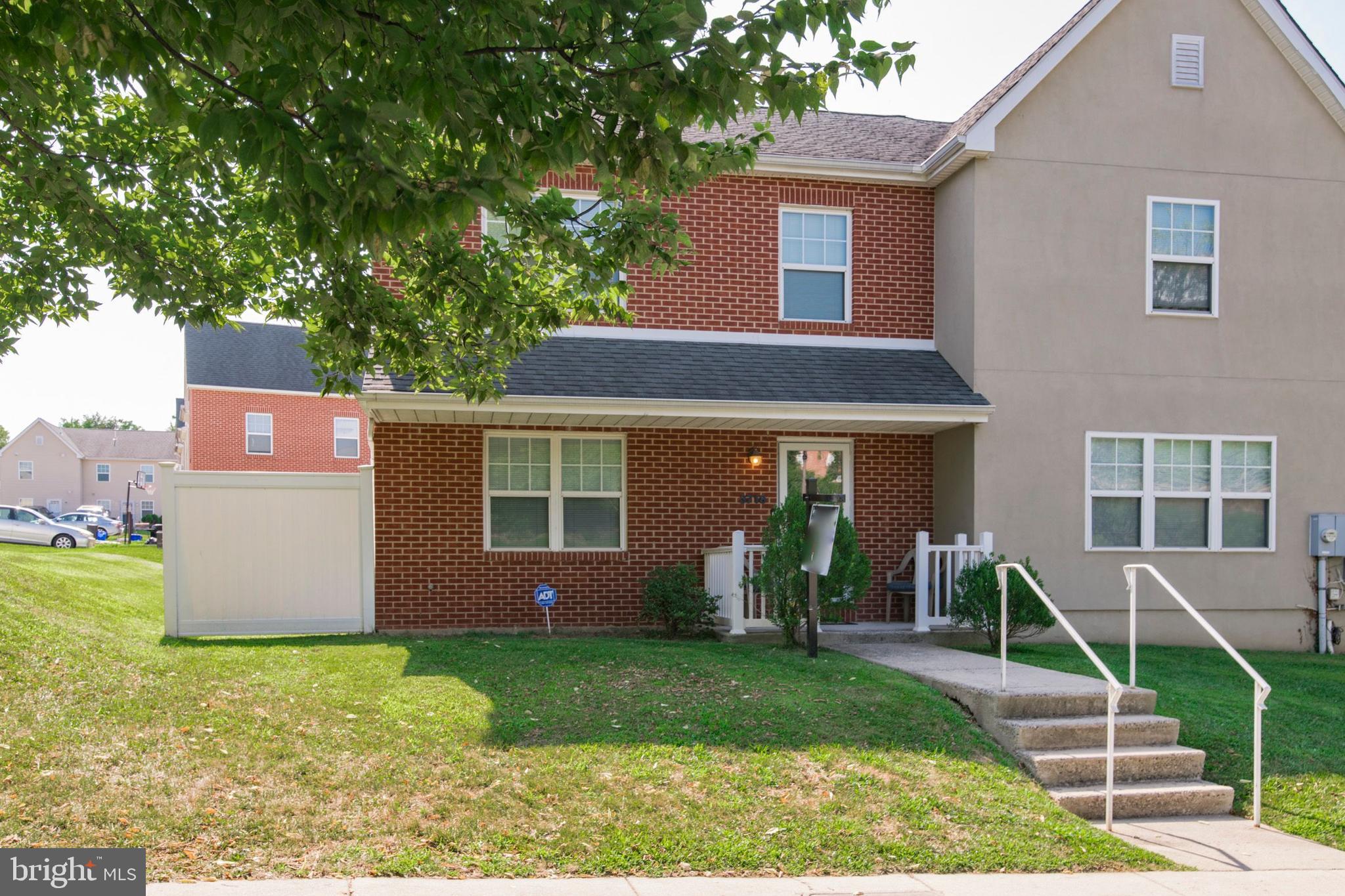 3718 Merrick Road Philadelphia, PA 19129 - Photo 3 of 44 Location, Location,location