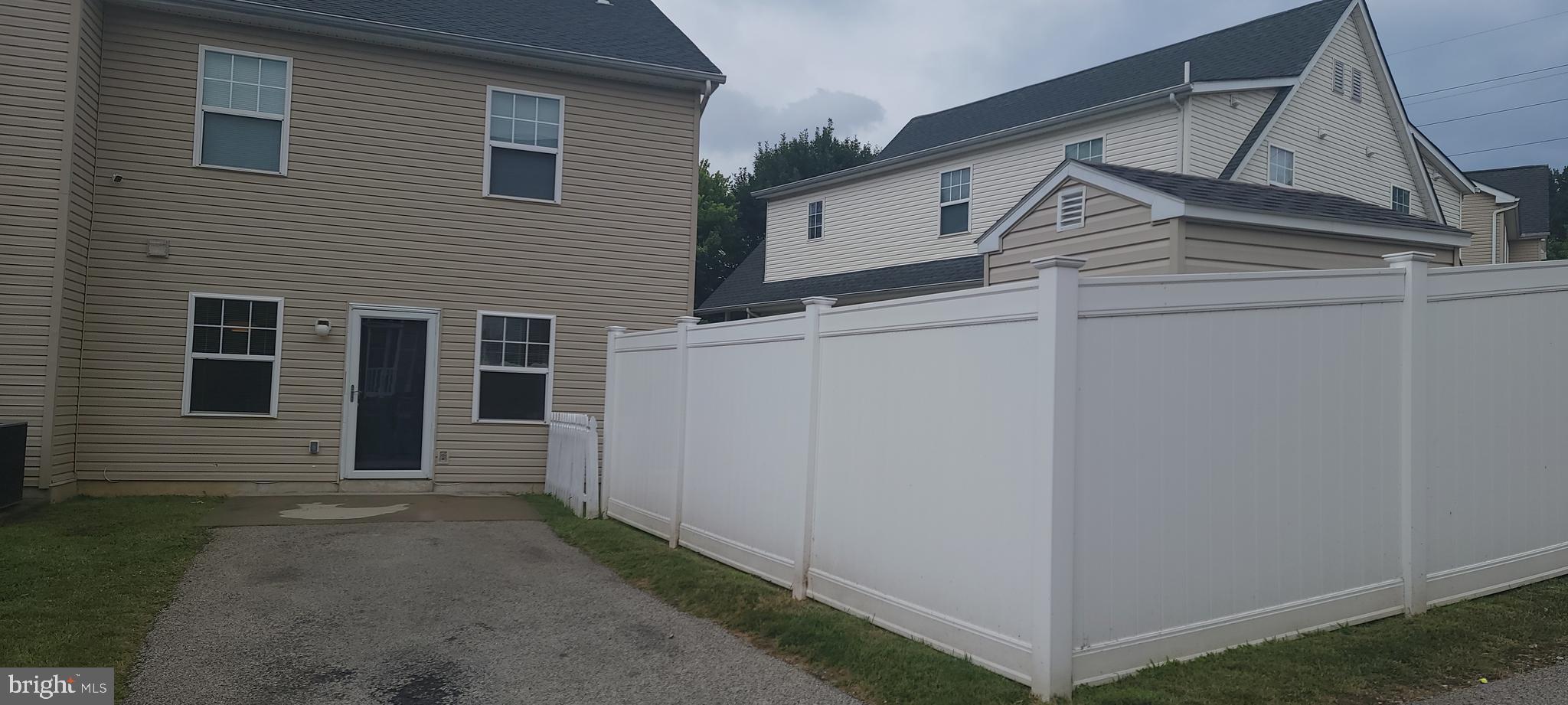 3718 Merrick Road Philadelphia, PA 19129 - Photo 36 of 44 Convenient off street parking