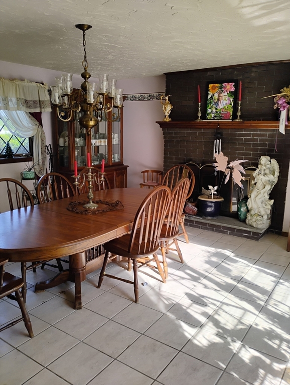 186 8 Lots Road Sutton, MA 01590 - Photo 6 of 16