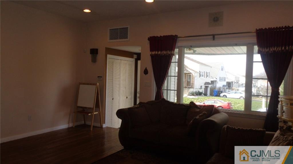 34 Brandywine Road Fords, NJ 08863 - Photo 9 of 19 a living room with furniture