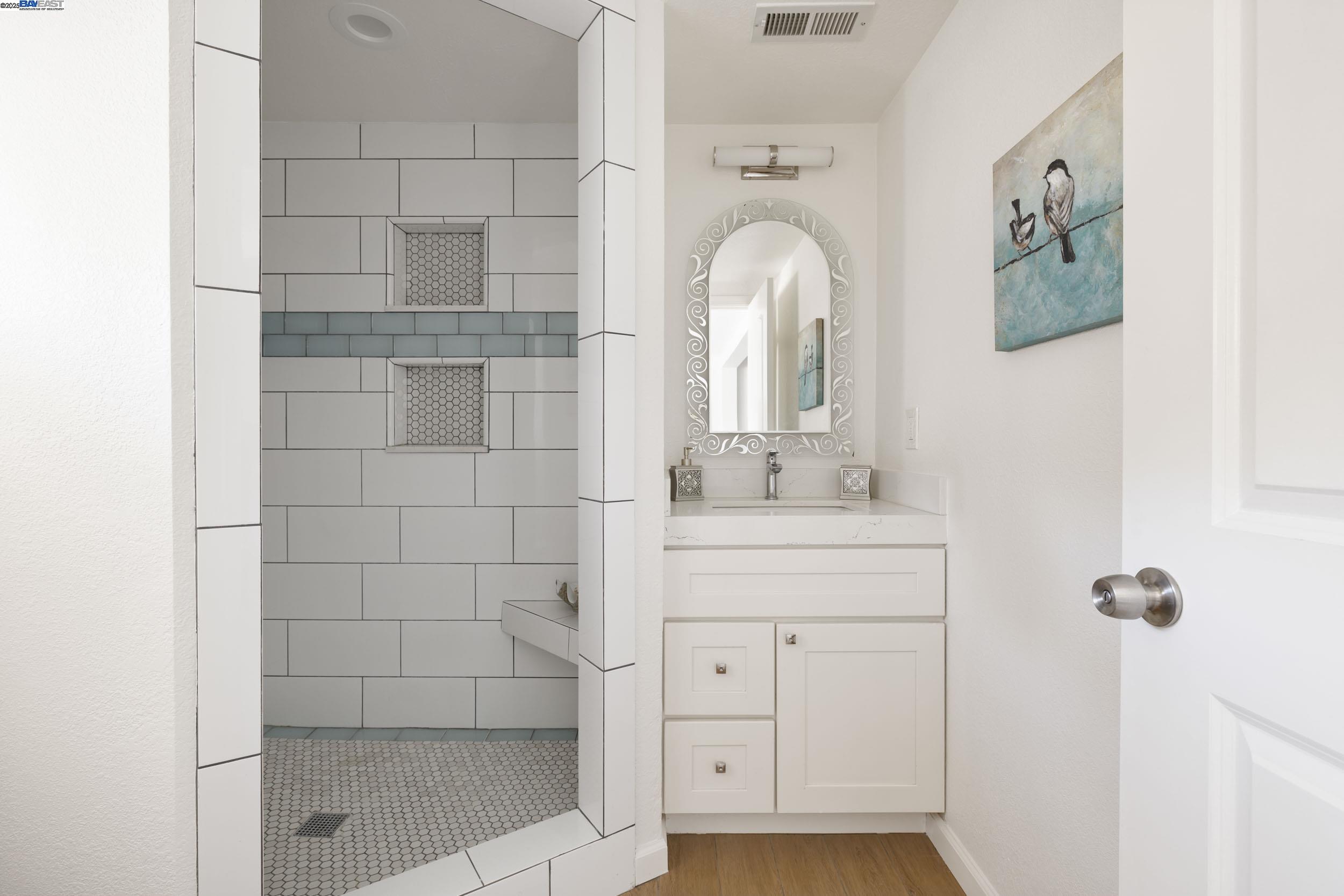 8802 Seneca Street Oakland, CA 94605 - Photo 17 of 30