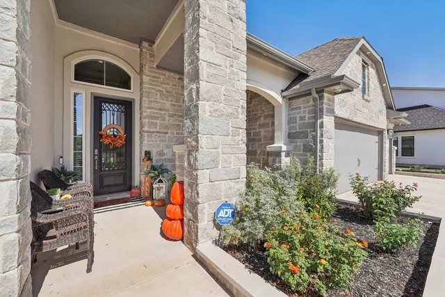 $845,000 | 149 Hamilton Branch, Liberty Hill, TX 78642