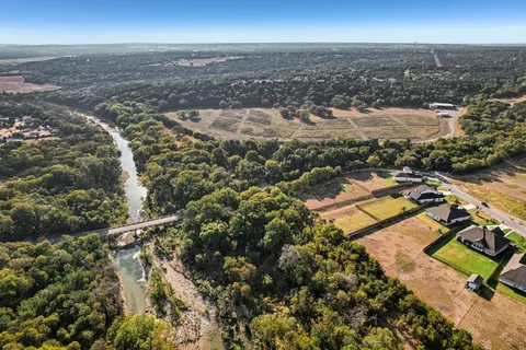 $845,000 | 149 Hamilton Branch, Liberty Hill, TX 78642