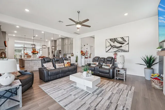 $845,000 | 149 Hamilton Branch, Liberty Hill, TX 78642