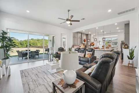 $845,000 | 149 Hamilton Branch, Liberty Hill, TX 78642