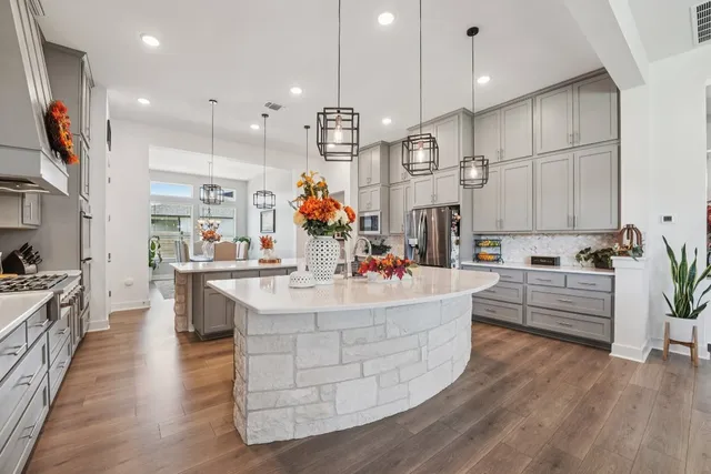 $845,000 | 149 Hamilton Branch, Liberty Hill, TX 78642