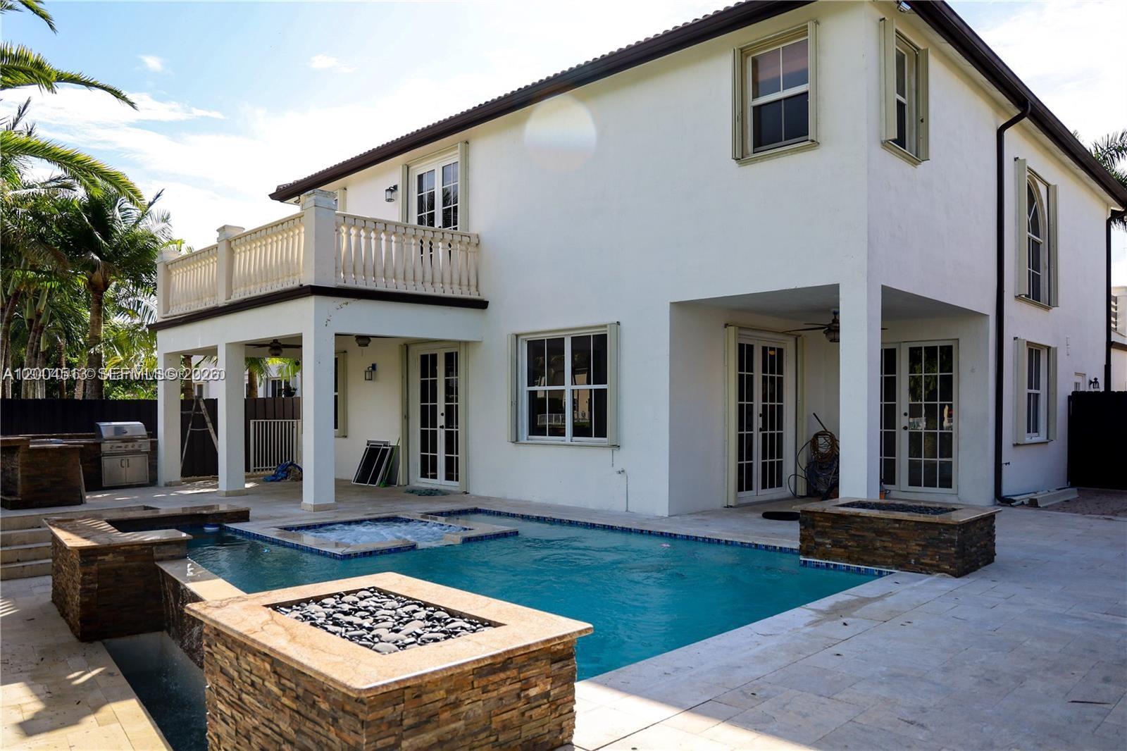 16473 Southwest 59th Terrace Miami, FL 33193 - Photo 9 of 35