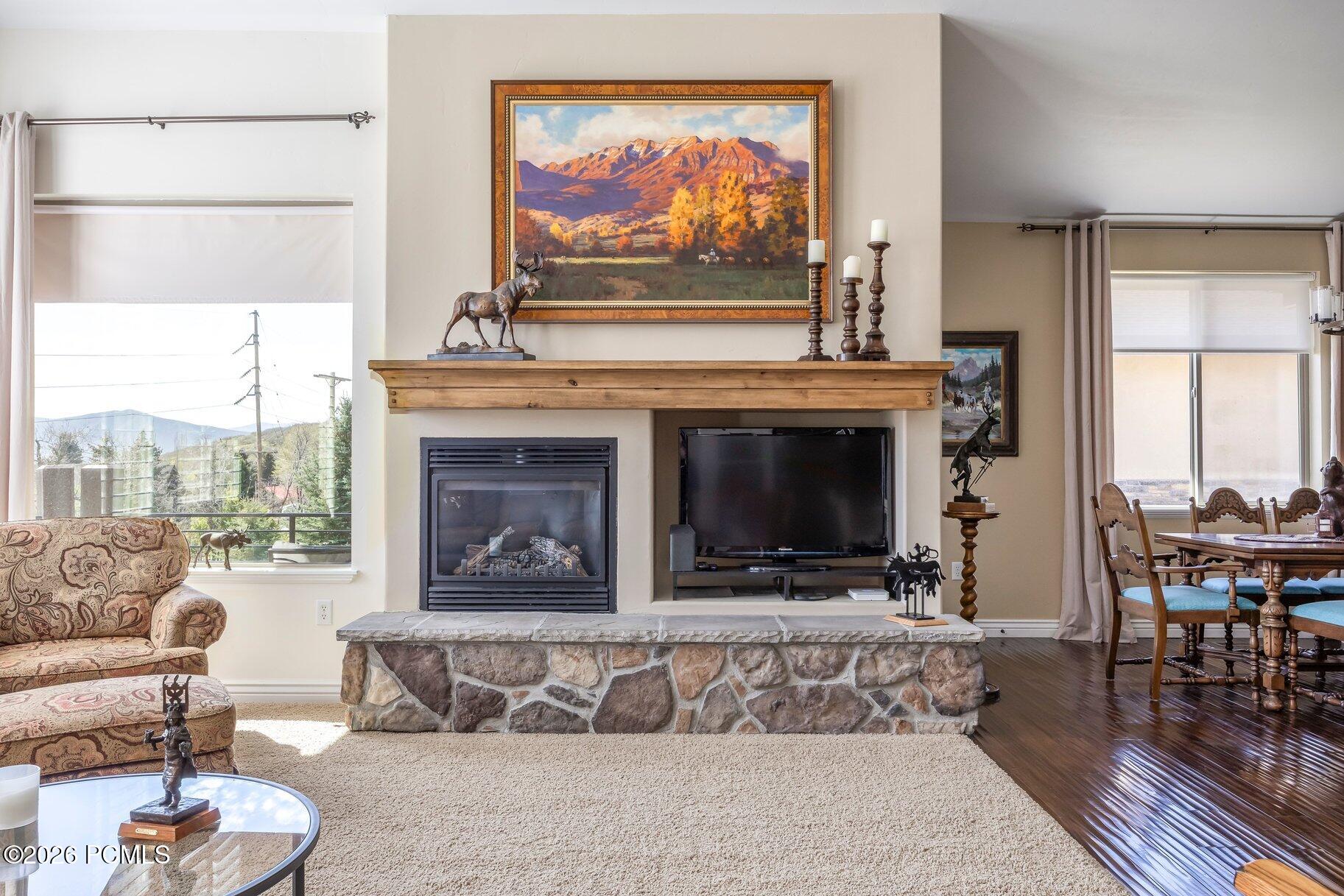 494 North Olympic Way Midway, UT 84049 - Photo 5 of 52
