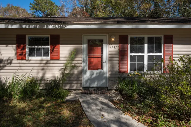 $360,000 | 1737 Bozo Lane, Johns Island, SC 29455