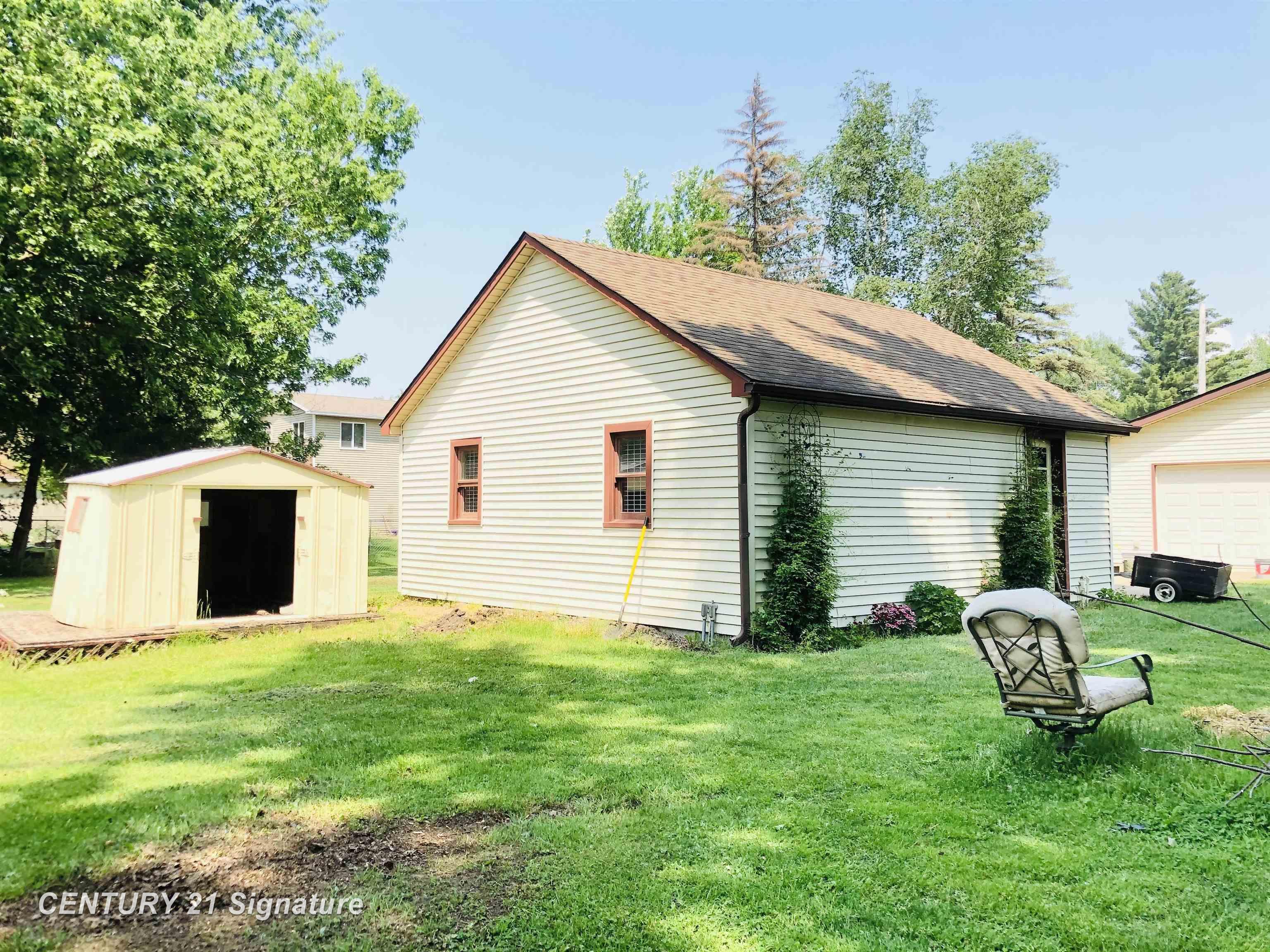 9059 North Seymour Road Flushing, MI 48433 - Photo 9 of 26