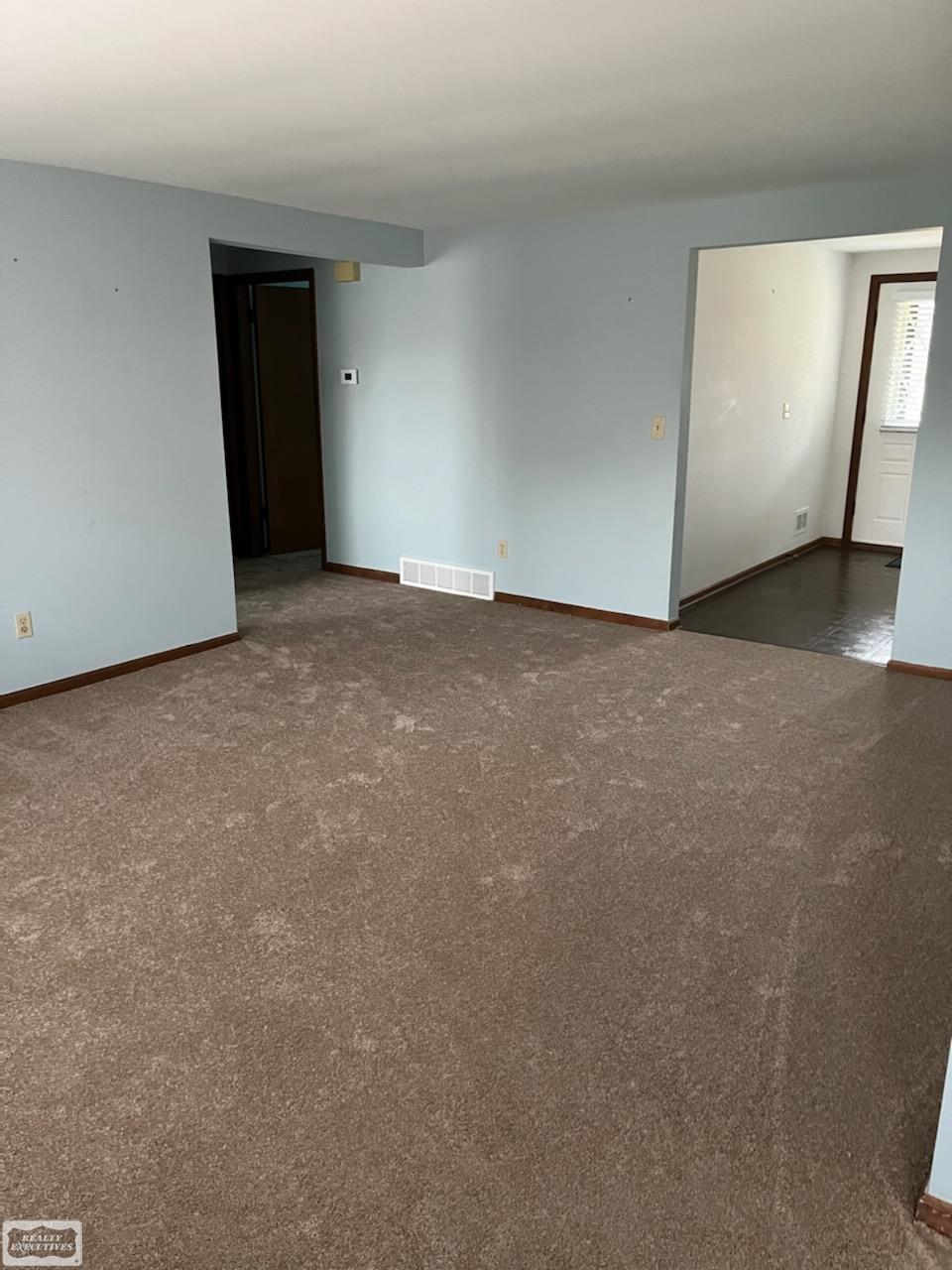 34025 Mulvey Road Fraser, MI 48026 - Photo 9 of 26