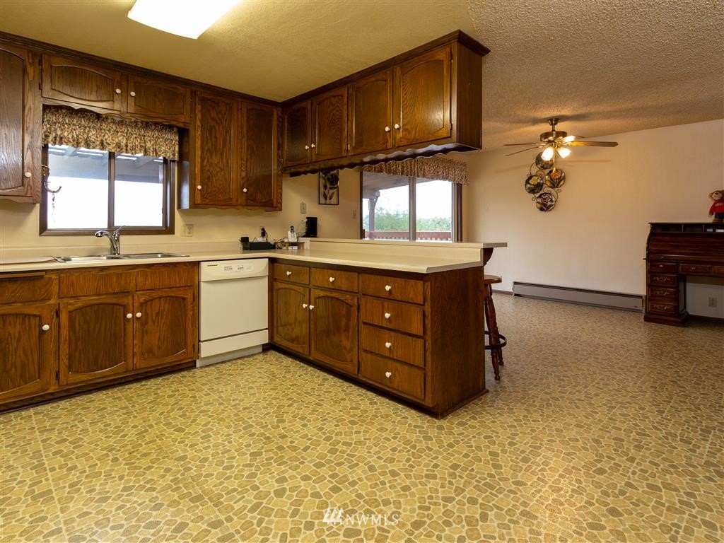 256 Wilson Road Mossyrock, WA 98564 - Photo 8 of 25 Gallery Image 8