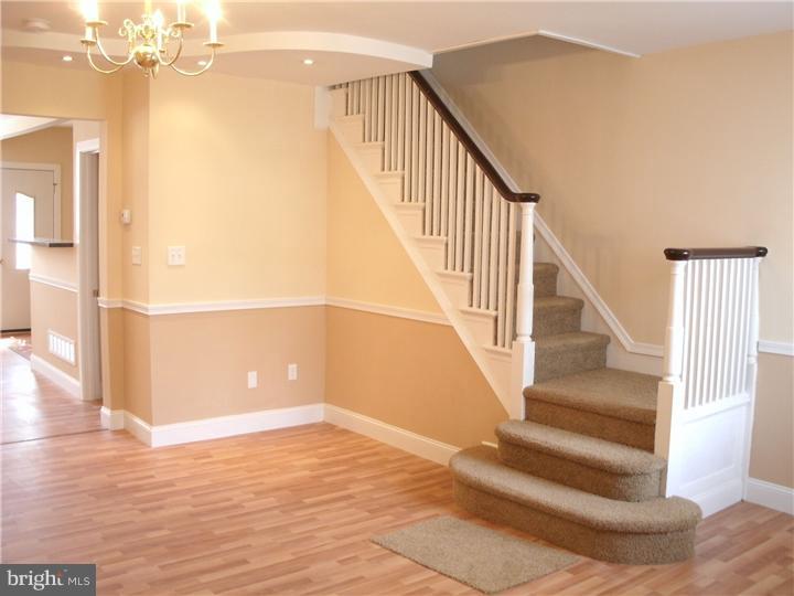 5630 Gainor Road Philadelphia, PA 19131 - Photo 3 of 22 Gallery Image 3