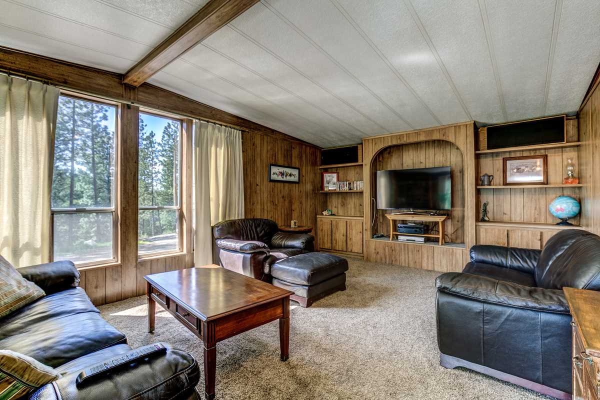 15515 East Temple Road Spokane, WA 99217 - Photo 7 of 20