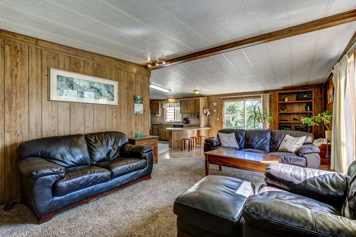 15515 East Temple Road Spokane, WA 99217 - Photo 8 of 20
