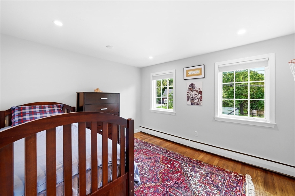 22 Hollywood Road Winchester, MA 01890 - Photo 21 of 39