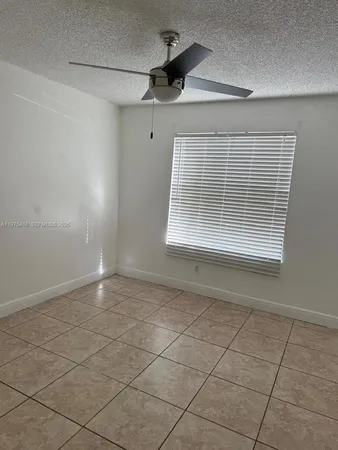 $2,550 | 15781 Southwest 106th Terrace, Unit 103, Miami, FL 33196