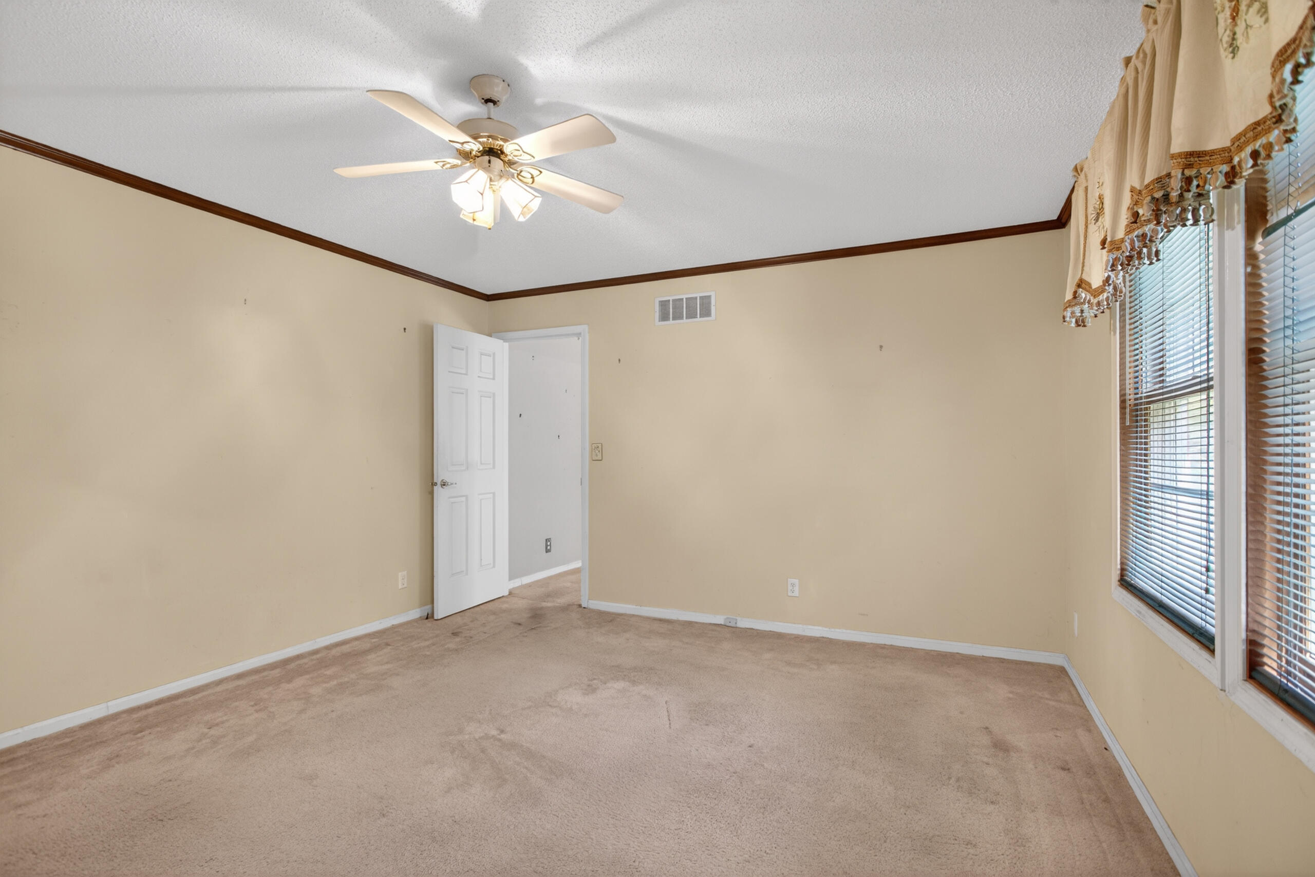 3635 Hart Road Jackson, MI 49201 - Photo 36 of 48 IMG_5164