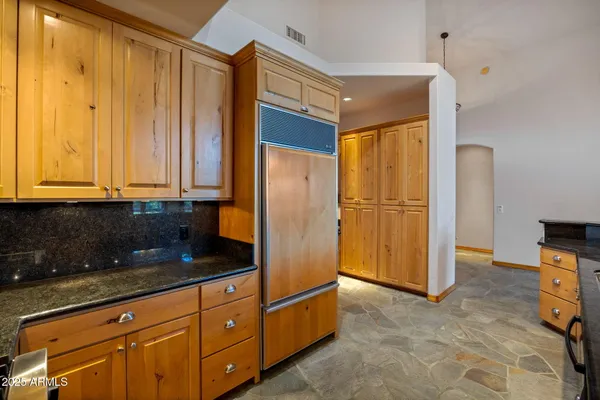$659,000 | 2758 Caguar Circle, Overgaard, AZ 85933