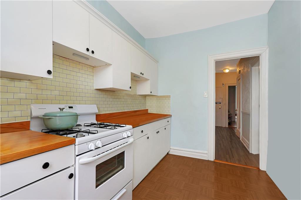 216 Smith Street Brooklyn, NY 11201 - Photo 13 of 34