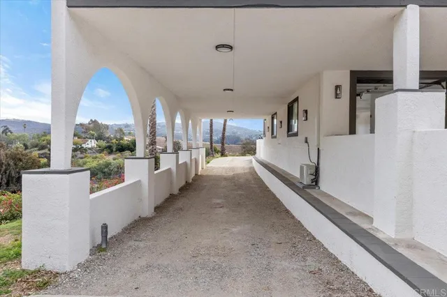 $1,749,000 | 2918 Fairview Drive, Vista, CA 92084