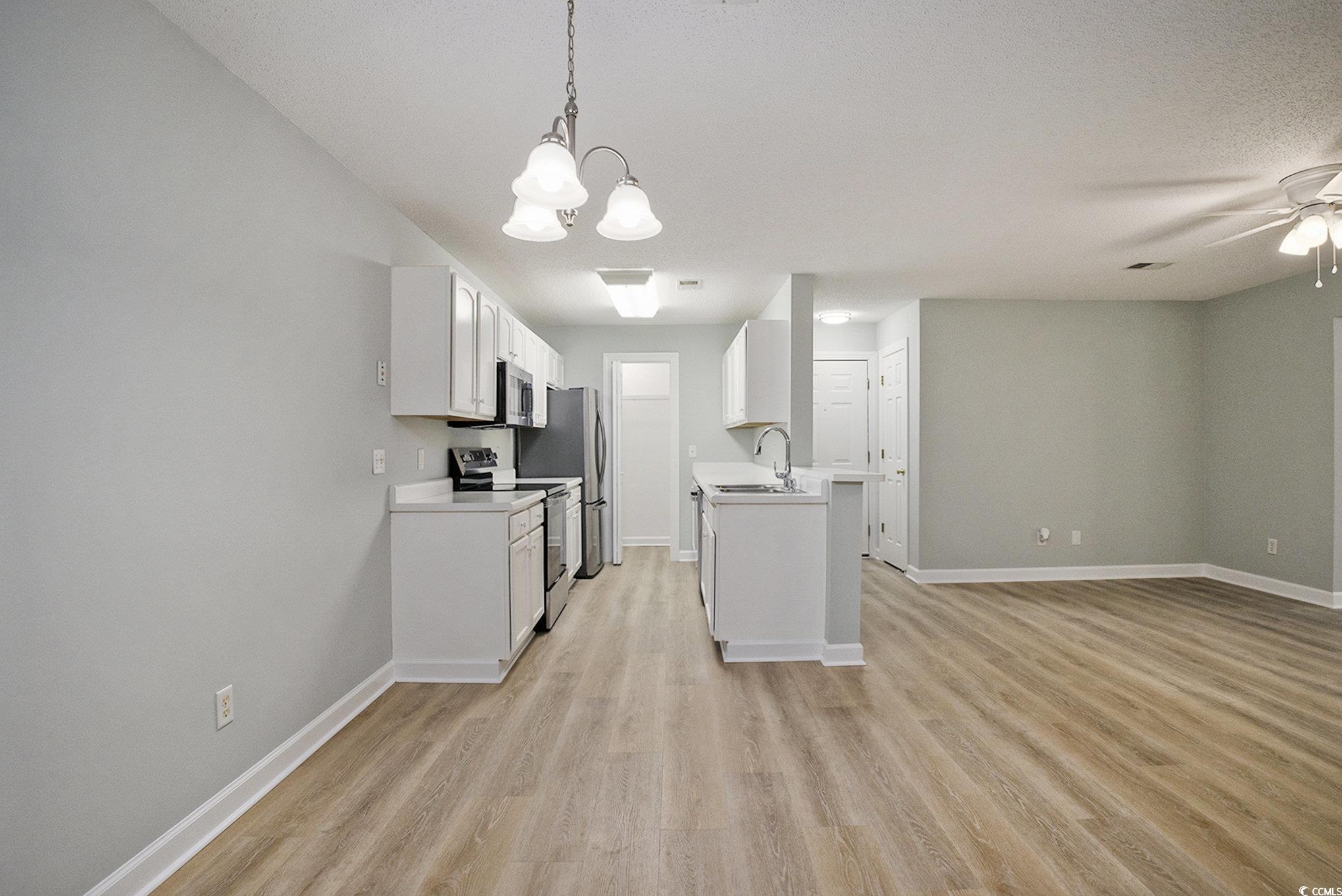 4390 Daphne Lane, Unit D Murrells Inlet, SC 29576 - Photo 10 of 34